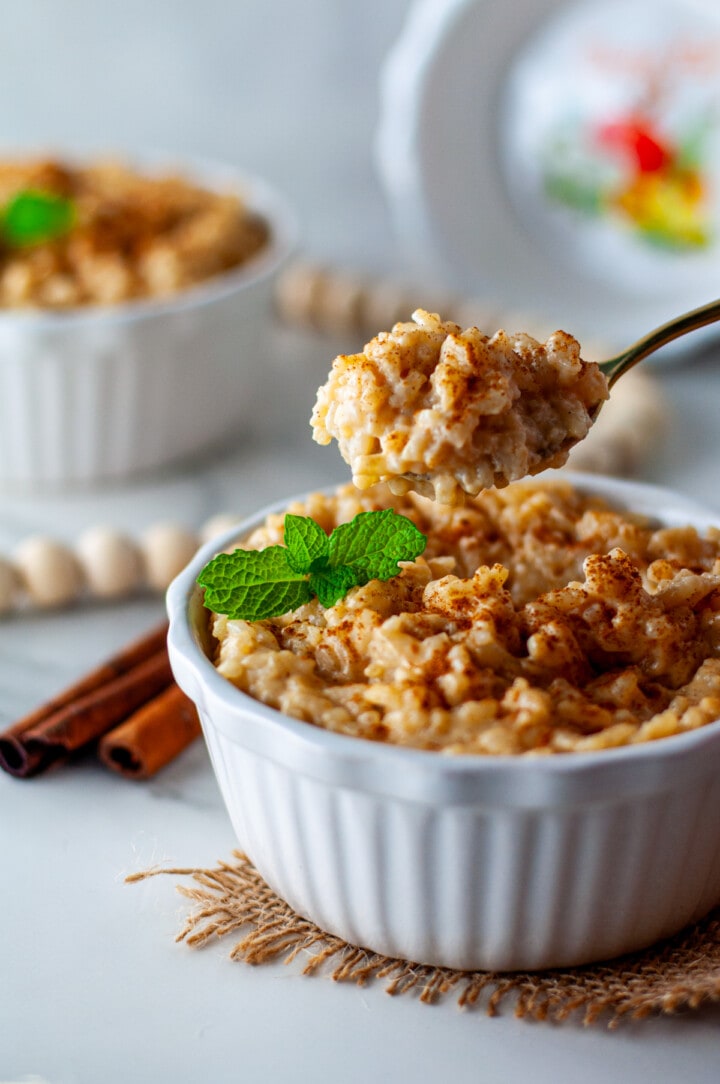 Delicious rice pudding with cinnamon.